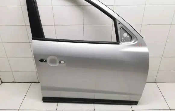 Hyundai Santa Fe Front door