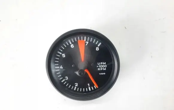 Porsche 924 Speedometer (instrument cluster) 477919205