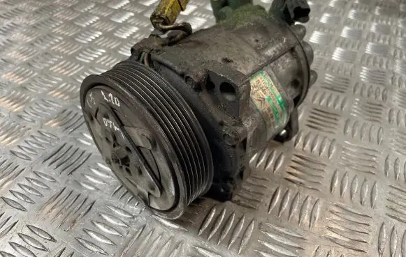 Citroen C5 Air conditioning (A/C) compressor (pump) 9648138880