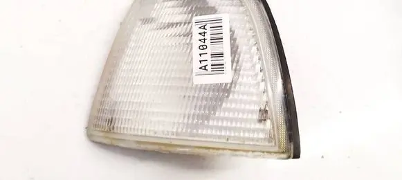 Audi 80 90 S2 B4 Front indicator light 