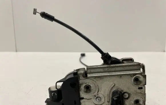 Renault Espace IV Front door lock