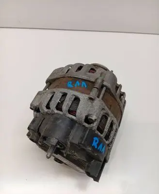 Renault Captur Generator/alternator 231006677R 2118069352