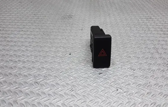 Toyota Avensis T250 Hazard light switch