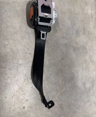 Porsche Macan (95B) Rear seatbelt 95B857805B