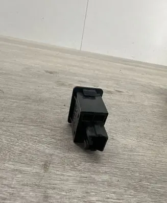 Other switches/knobs/shifts