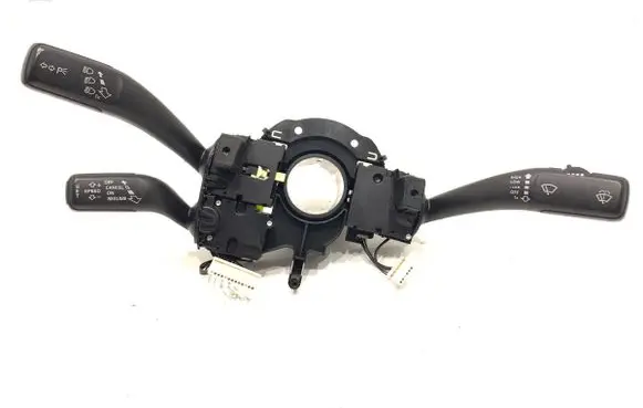 Wiper turn signal indicator stalk/switch