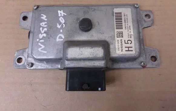 Nissan Juke I F15 Gearbox control unit/module EMU10040N EMU10-040N