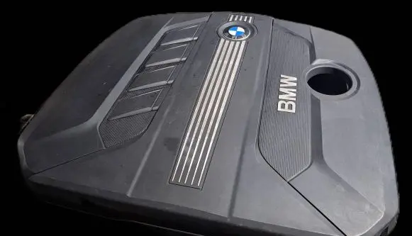 BMW 5 F10 F11 Engine cover (trim) 7802847