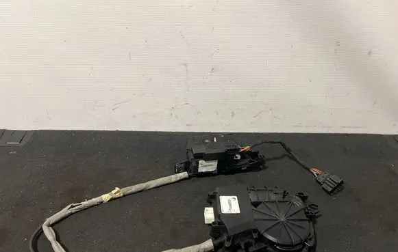 BMW X6 F16 Tailgate/trunk/boot lift motor 7397630 7318696