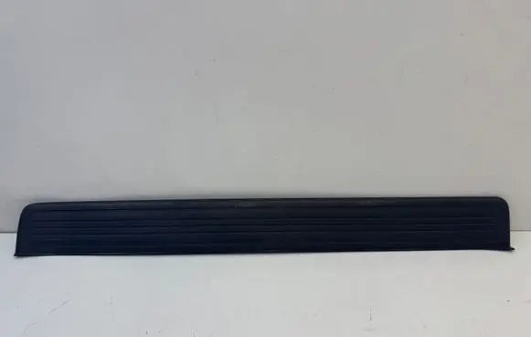 Honda CR-V Front sill trim cover 84202SWAA