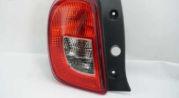 Nissan Micra Rear/tail lights 22017944