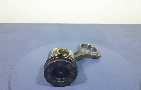 Audi A6 Allroad C6 Piston 