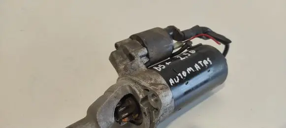 Volkswagen PASSAT B5.5 Starter motor 0001109021 059911023H