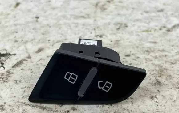 Audi Q5 SQ5 Central locking switch button 8R2962108A