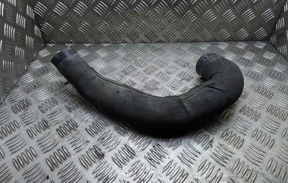 Audi A4 S4 B8 8K Intercooler hose/pipe 8K0145738AH