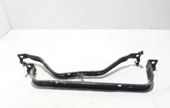 Volvo S80 Fuel tank mounting bracket 31321357