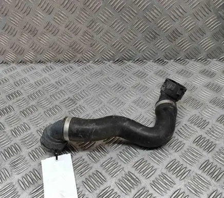 Mercedes-Benz C W205 Engine coolant pipe/hose A2055013482