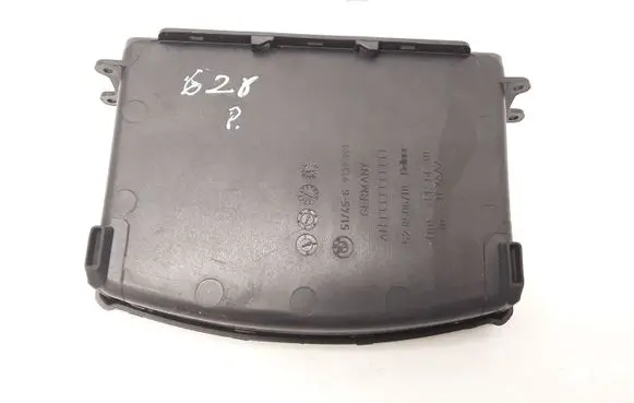 BMW 5 E60 E61 Glove box central console 514569139391 6913939