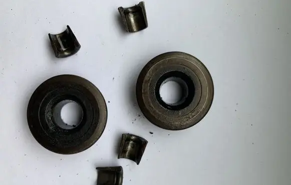 Renault Megane II Other cylinder head part 