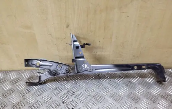 Toyota Corolla Verso AR10 Top upper radiator support slam panel