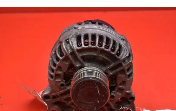 Audi A4 S4 B7 8E 8H Generator/alternator 06F903023J