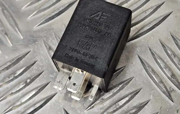 Volkswagen Sharan Other relay 7M0963141 95VW14512AA
