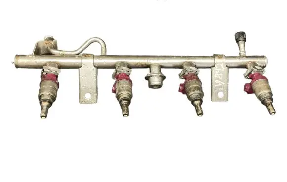 Mercedes-Benz C W204 Fuel main line pipe