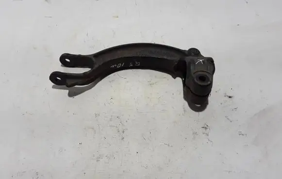 Audi Q5 SQ5 Lower shock absorber bracket 8K0413037