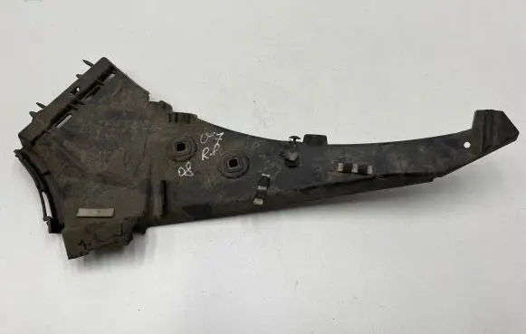 Audi Q7 4L Front bumper mounting bracket 4L0807284