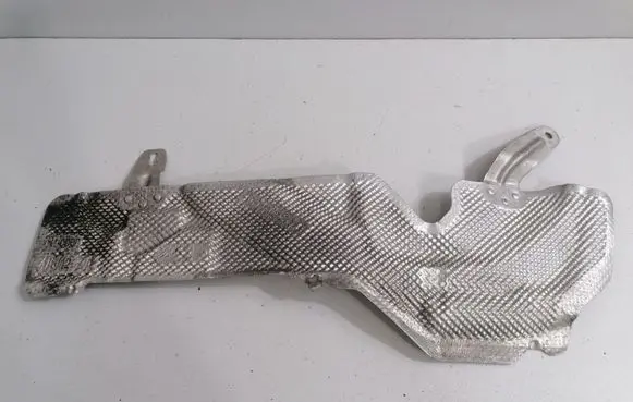 BMW 7 F01 F02 F03 F04 Heat shield in engine bay 7193523