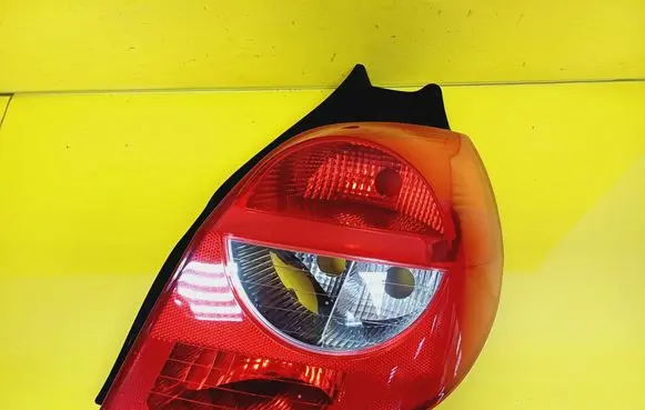 Renault Clio III Rear/tail lights