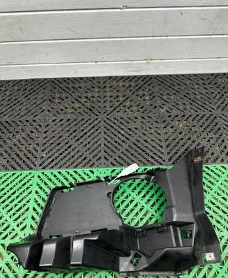 BMW 1 F20 F21 Front bumper mounting bracket 8050995