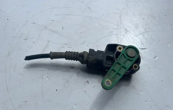Audi A6 S6 C6 4F Headlight/headlamp level sensor 4F0907503