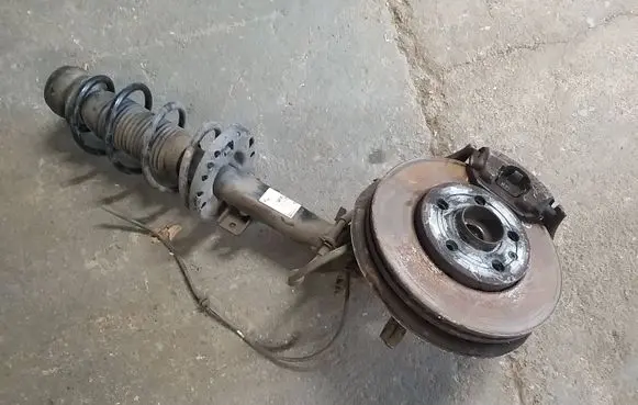 Seat Ibiza IV (6J,6P) Front wheel hub spindle knuckle