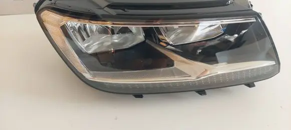Volkswagen Tiguan Headlight/headlamp 5NB941006B