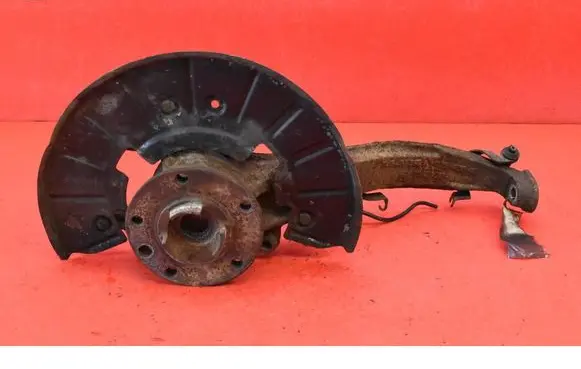 Audi Q7 4L Front wheel hub spindle knuckle 