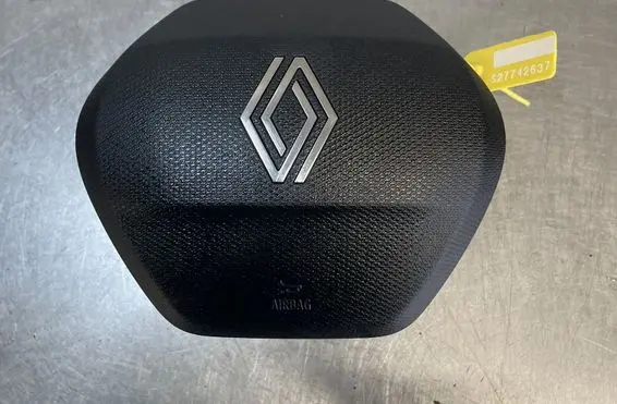 Renault Austral Trunk lid opening control unit 