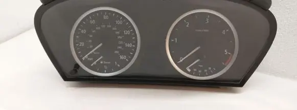 BMW 5 E60 E61 Speedometer (instrument cluster) 62116945634 A2C53020569