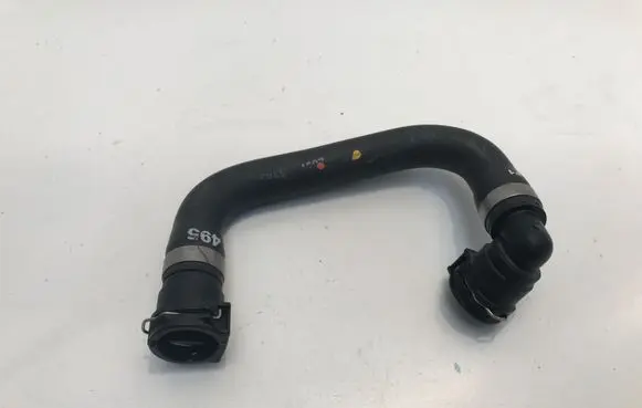 Opel Mokka B Engine coolant pipe/hose 495