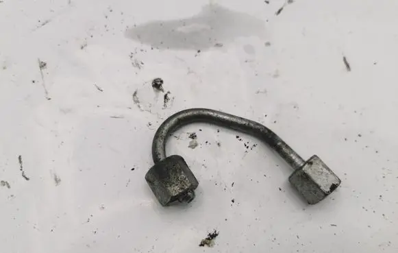 Hyundai ix 55 Fuel injector supply line/pipe NOCODE