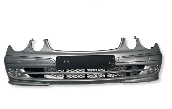 Mercedes-Benz E W211 Front bumper A2118800240