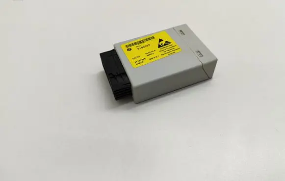BMW 5 E60 E61 Center console control module 9183233 918323301 28137346