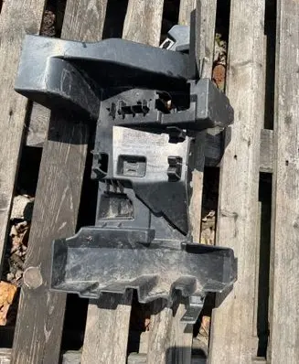 Citroen DS5 Front bumper mounting bracket 9673297477 2007317