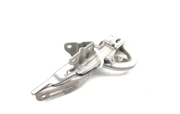 Suzuki SX4 Engine bonnet/hood hinges