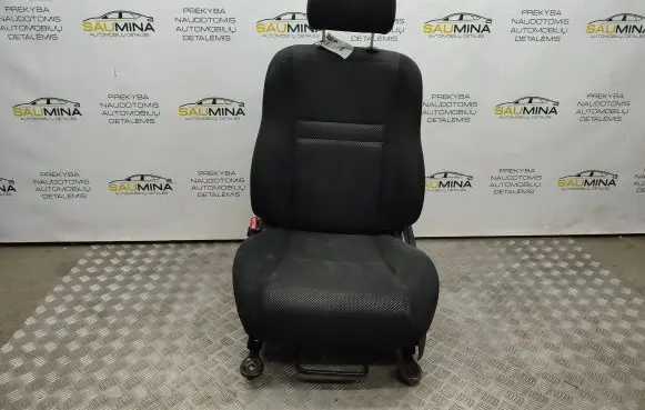 Toyota Avensis T250 Front driver seat 