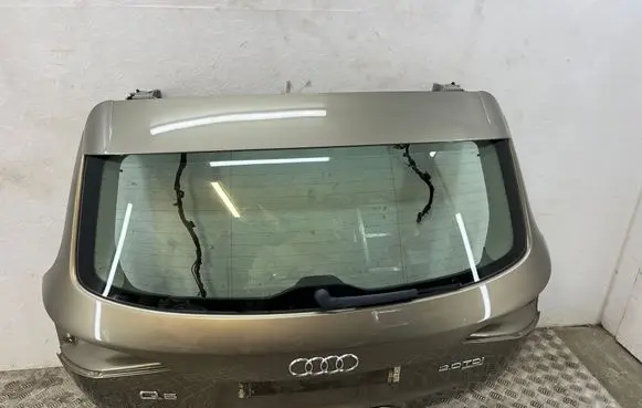 Tailgate/trunk/boot lid