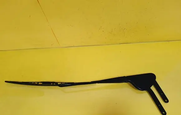 Mercedes-Benz C W203 Front wiper blade arm A2038201944