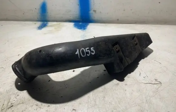 Audi A2 Air intake duct part 8Z0129617