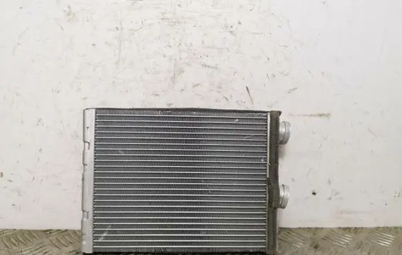 Nissan X-Trail T32 Heater blower radiator