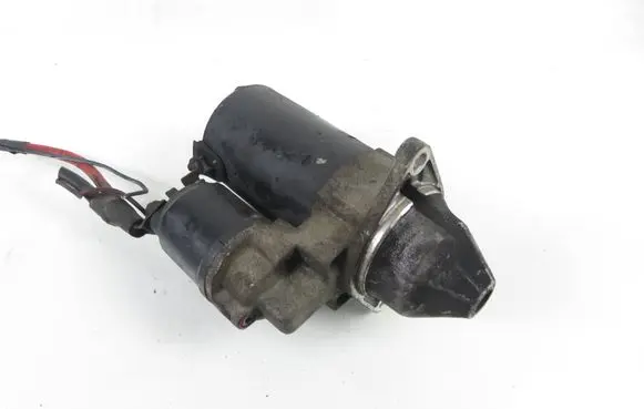 Opel Corsa C Starter motor 0001107402